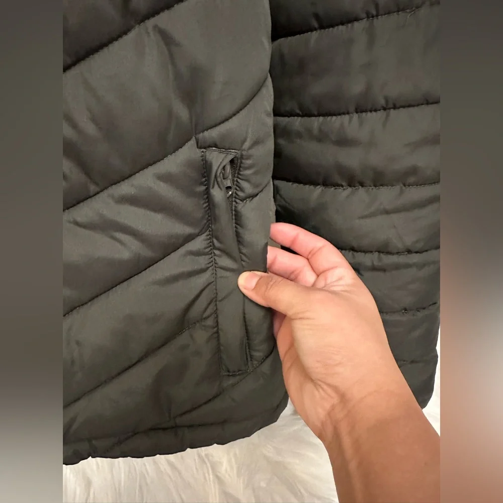 Collins Flattering Basic Jacket - Picture 4 of 8